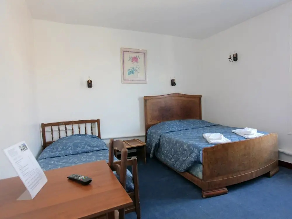 Voir la photo 4 — Hotel le Chapeau Rouge