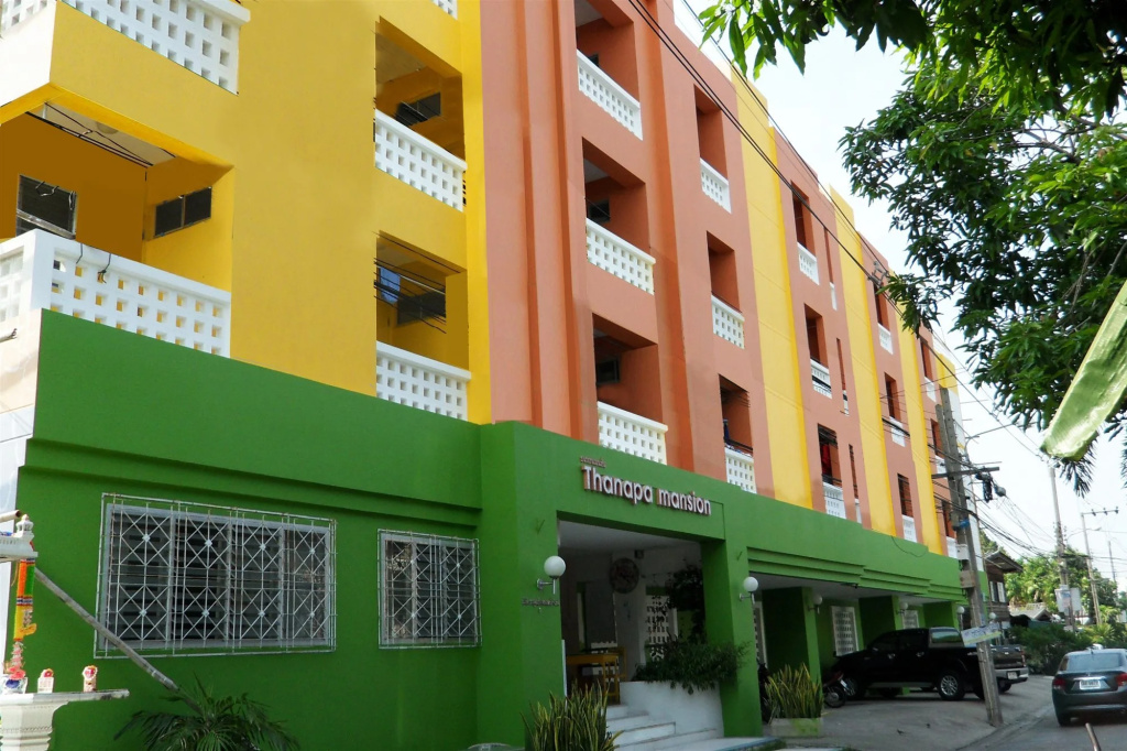 Thanapa Mansion - Hostel