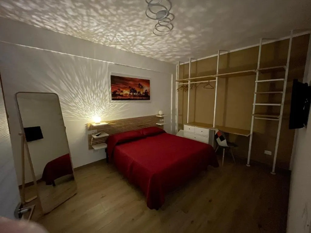 2 Bedrooms Cottage