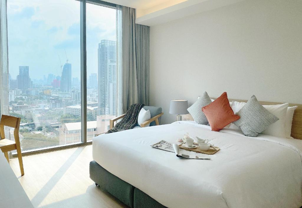 Апартаменты Deluxe c 1 комнатой в Oakwood Suites Bangkok