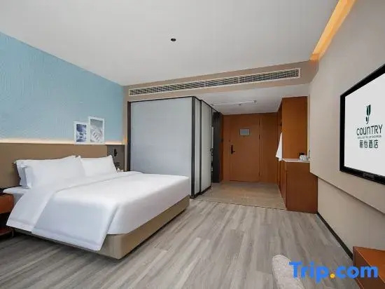 Deluxe Double room with river view (full double bed)