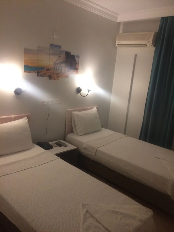 Economy room
