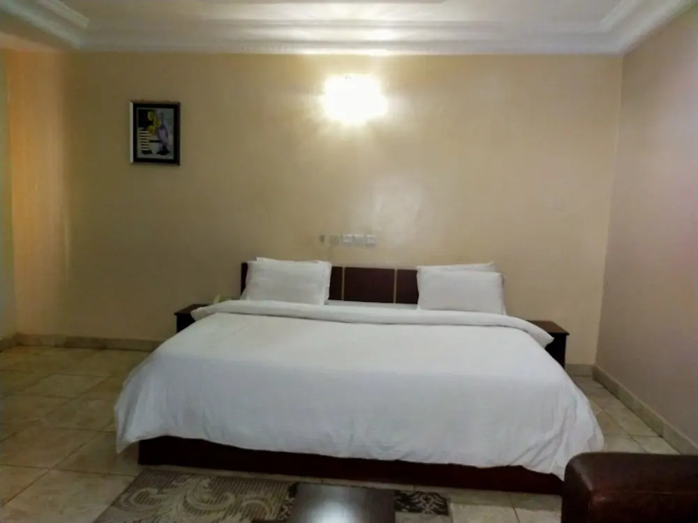 Laps New World Hotel - Chambres