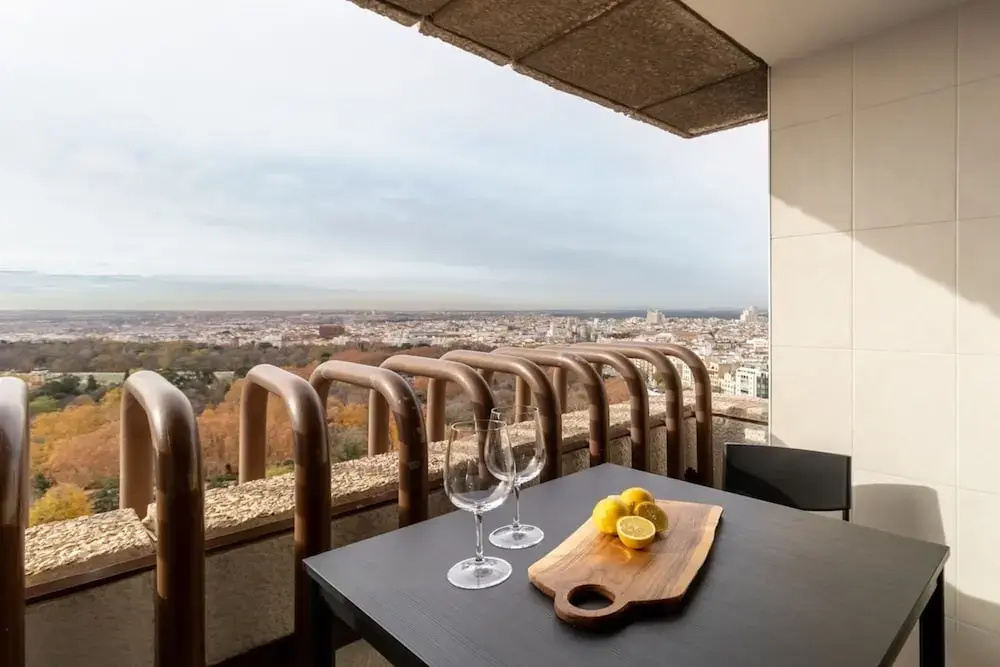 Lineal - 2 Bedrooms and Balcony in Goya