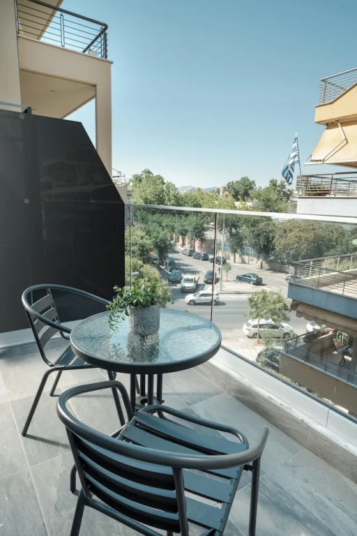 TOWER 15 Suites