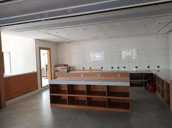 Lobby & Reception