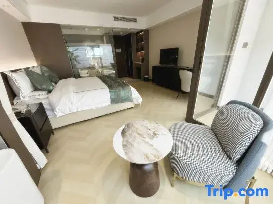 Standard Double room with courtyard view (full double bed)