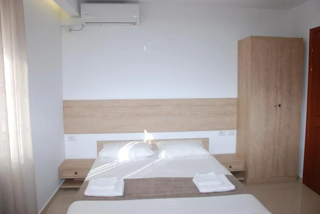 Standard Double room with sea view (full double bed)