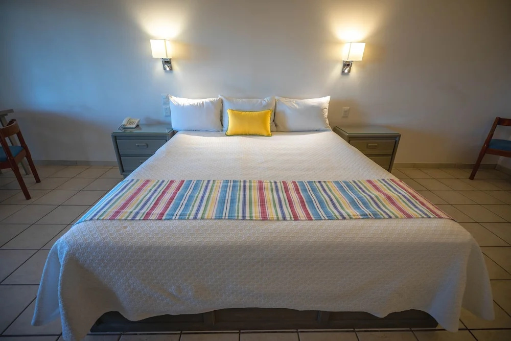Suite with ocean view