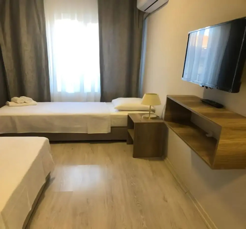 Economy room
