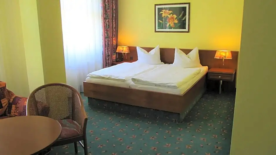 Brandiser Parkhotel - Chambres