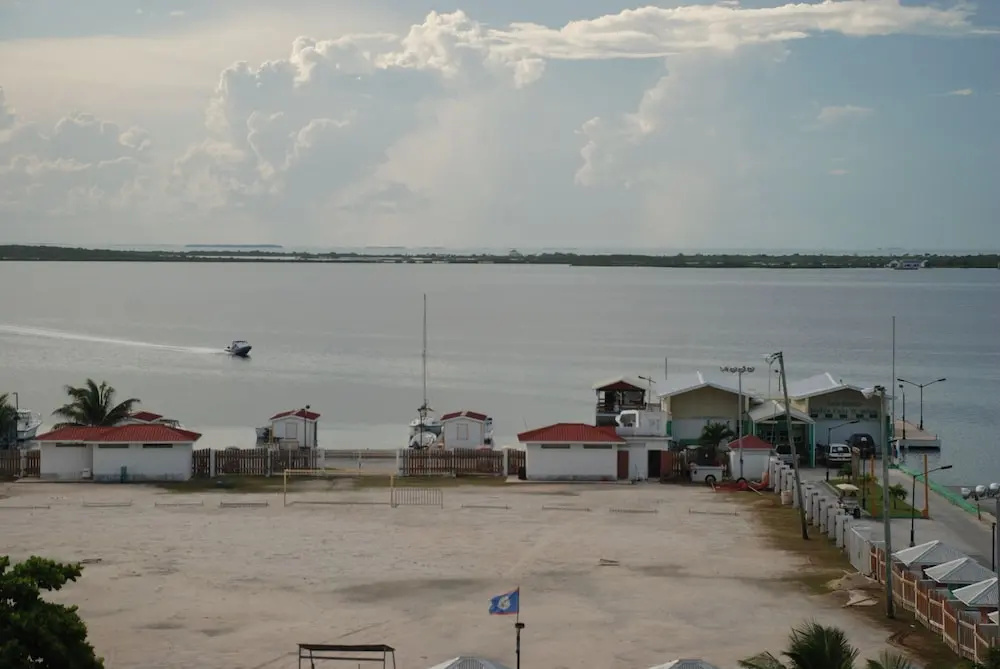 Beach & Waterfront