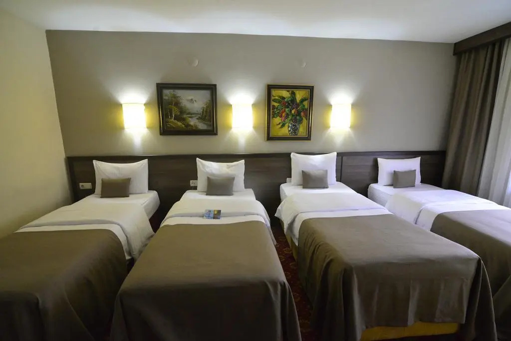 Hotel photo 7