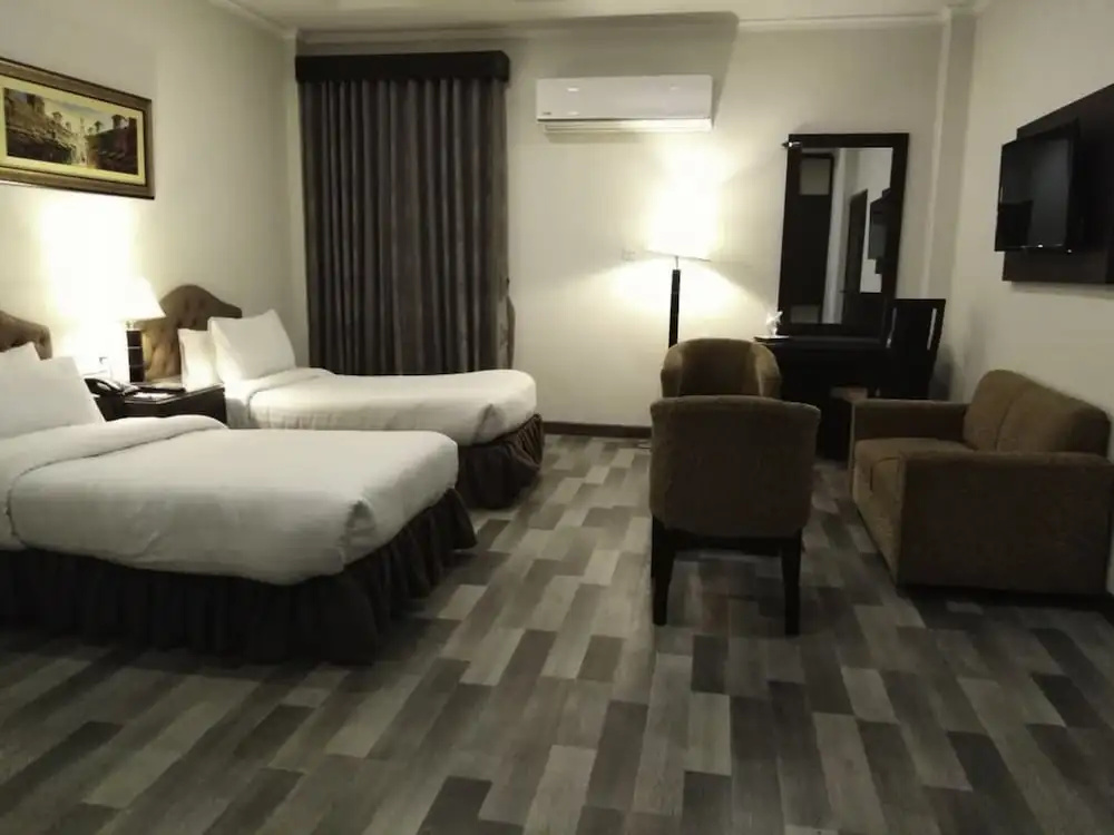 Javson Airport Hotel, Sialkot photo 4