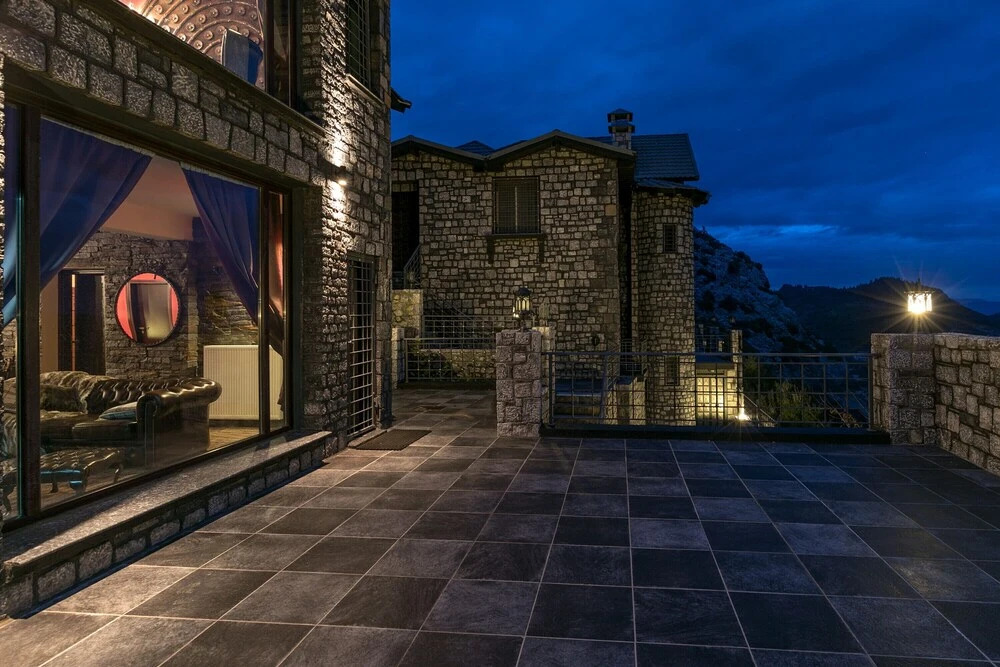 Volhon Mansions Of Parnassos