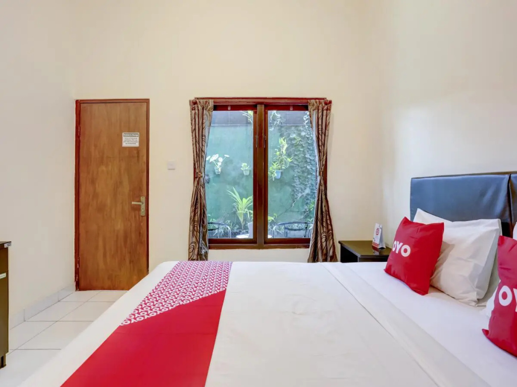 Standard Double room (full double bed)