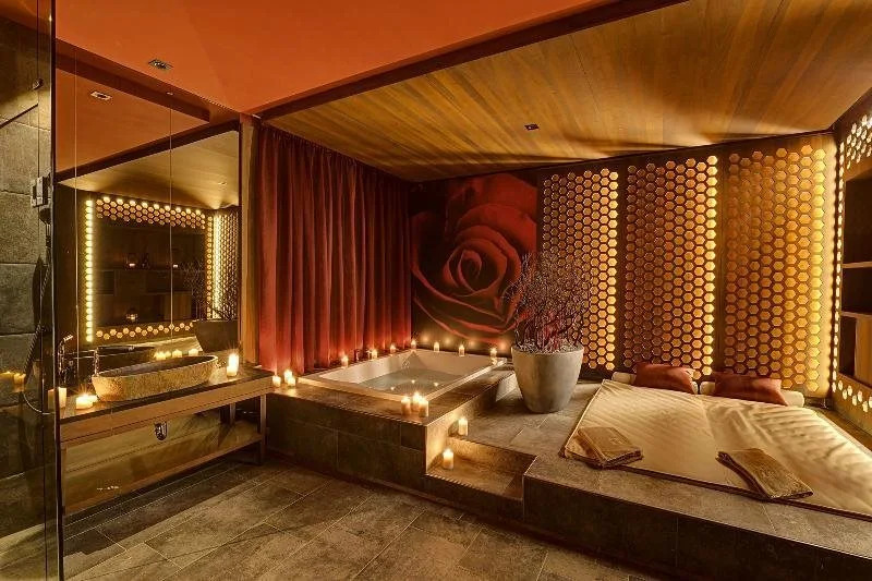 Leading Family Hotel  Resort Dachsteinknig