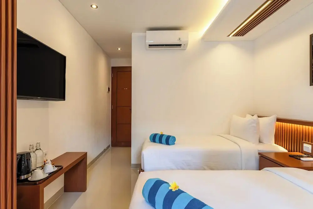 Superior Double room (full double bed)