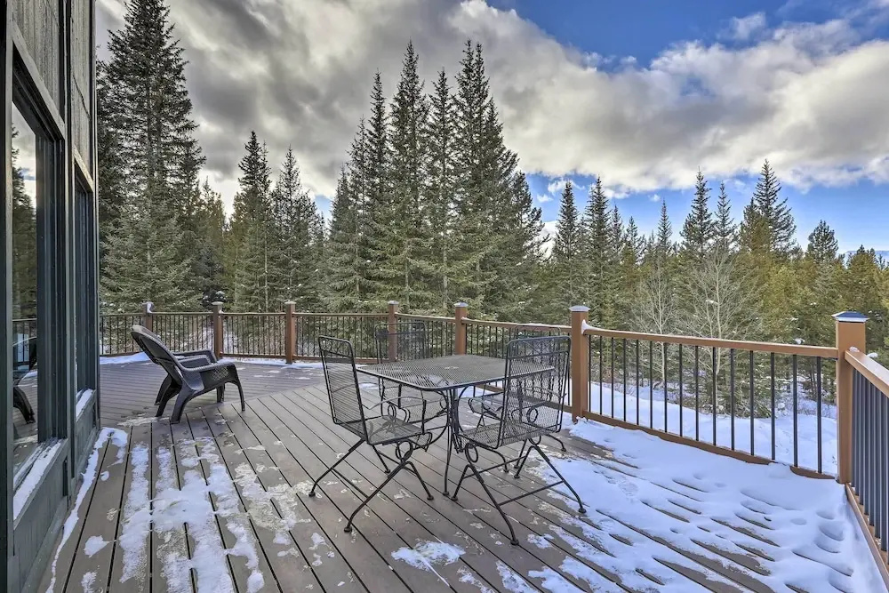 Cabin w/ Hot Tub: 3 Mi to Main St Breckenridge!