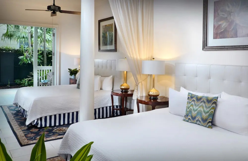 Premier room