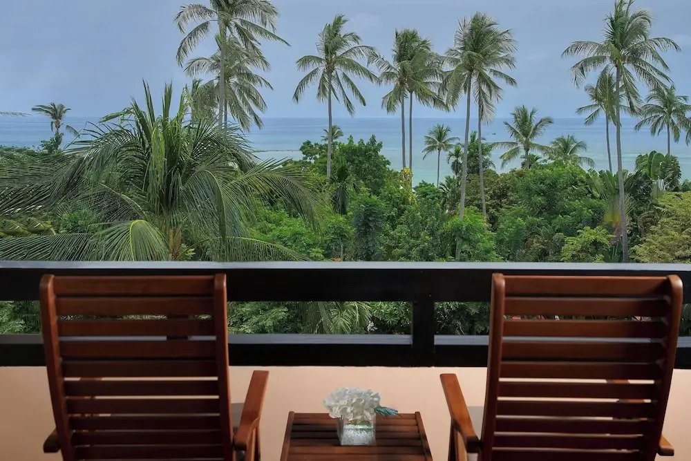 Двухместный номер Standard с балконом и с видом на море 2 отдельные кровати в Renaissance Koh Samui Resort & Spa