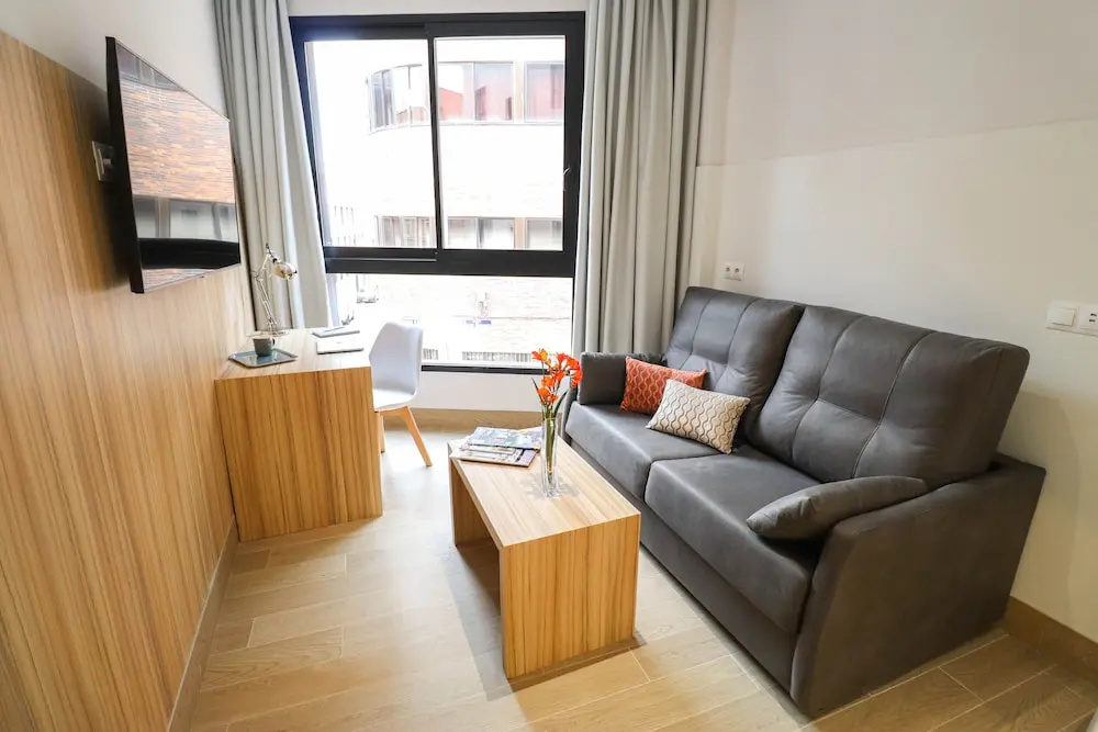 Superior Apartment (sofa)