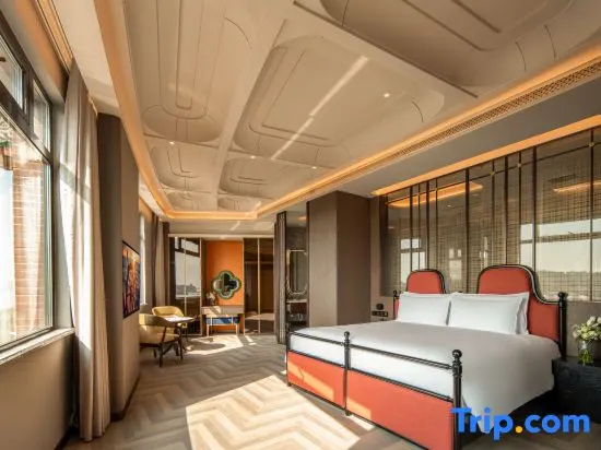2 Bedrooms Family Suite with sea view