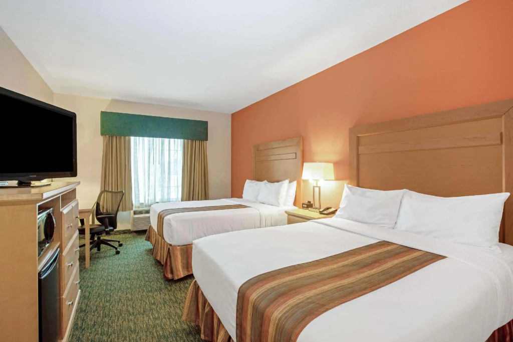 La Quinta Inn & Suites by Wyndham Grand Forks - Chambres