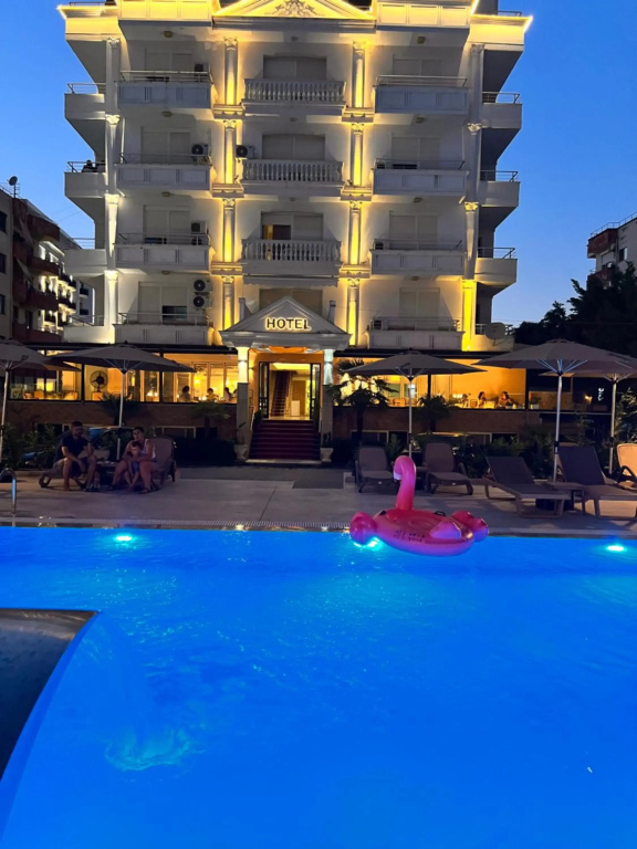 Hotel photo 12