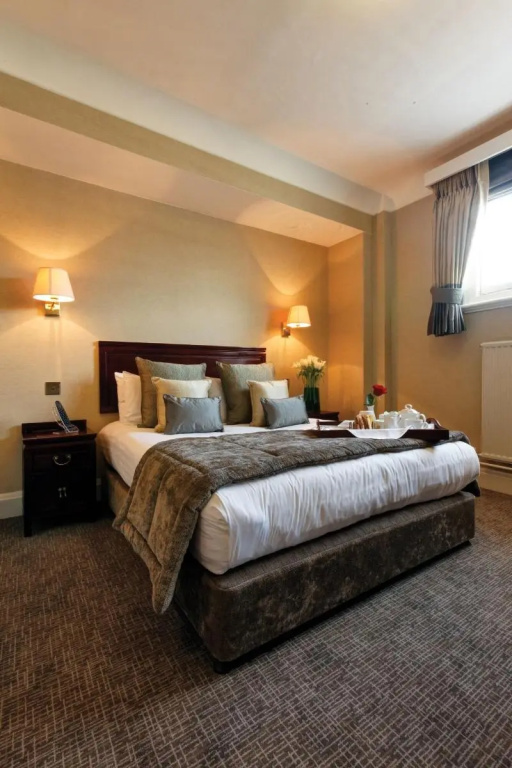 Superior Double room (full double bed)