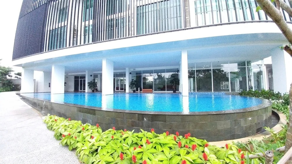 Luxury Spacious Satu8 Apartment Near Lippo Puri