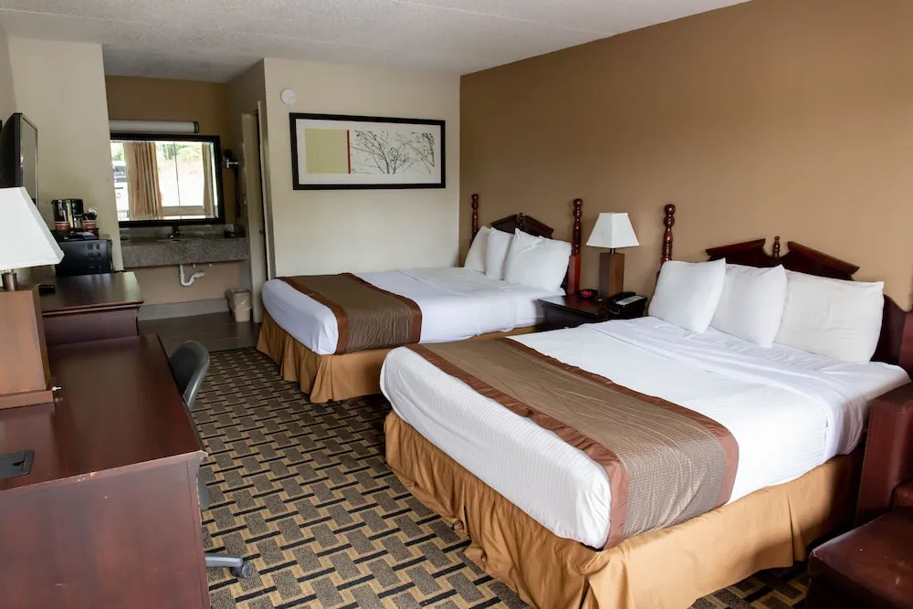 Classic Quadruple room