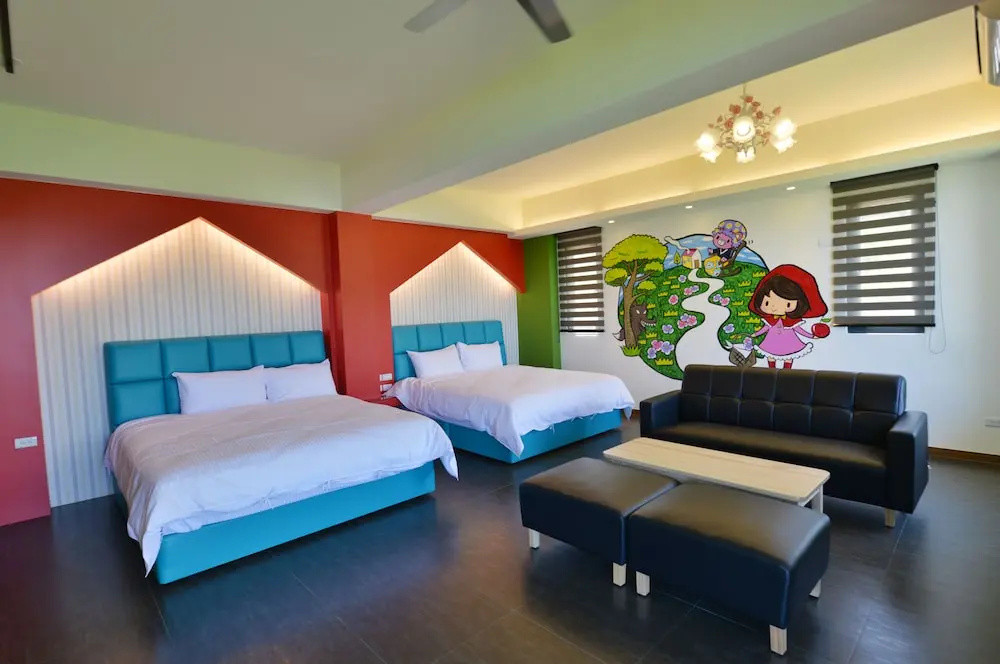 Standard Quadruple room with balcony