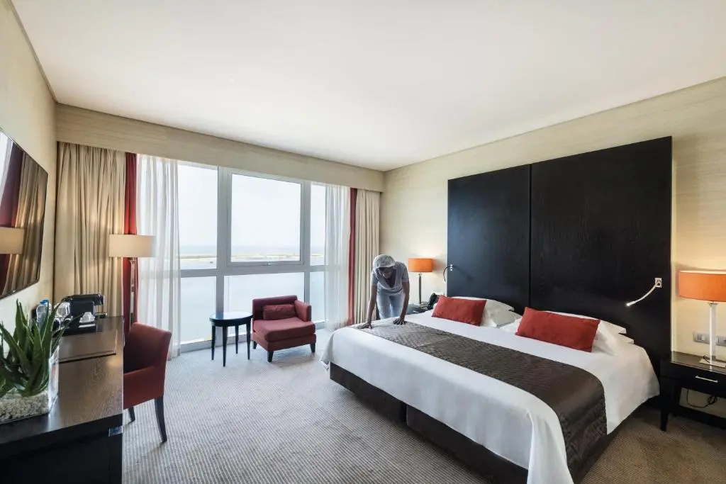 Executive Double room with sea view (full double bed)