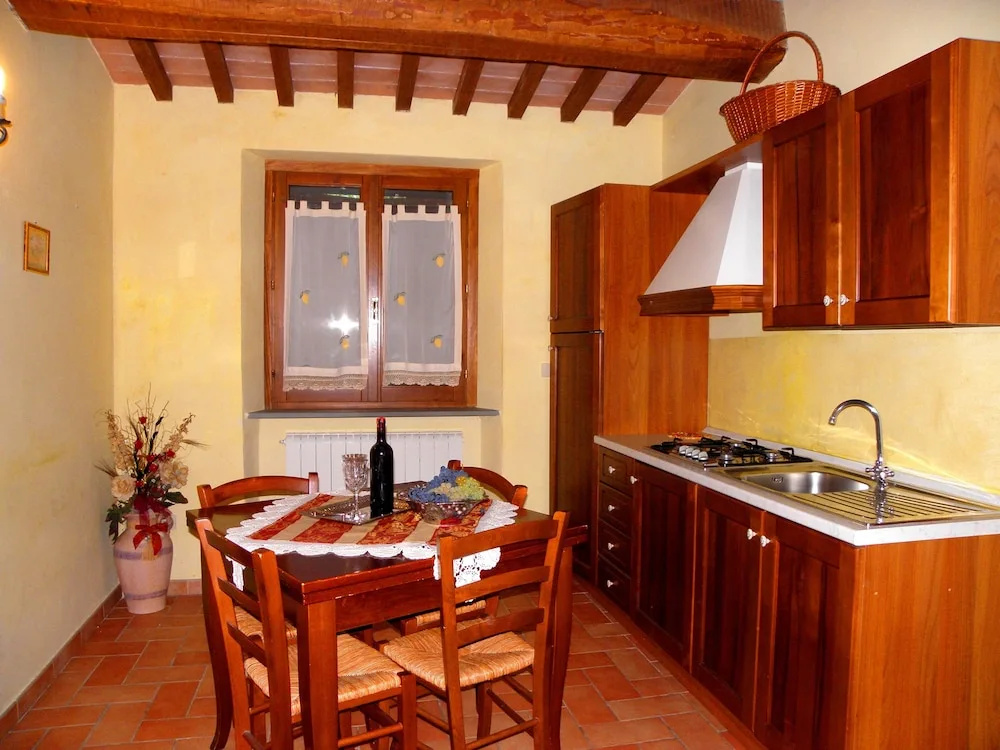 1 Bedroom Comfort Apartment with land view