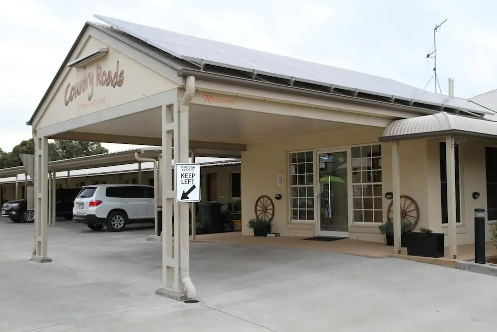 Country Roads Motor Inn Gayndah Qld: Фото объекта из Shelterz