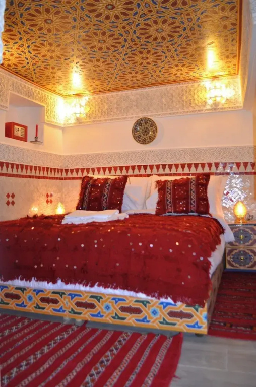 Economy room