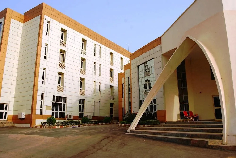 Hotel photo 1