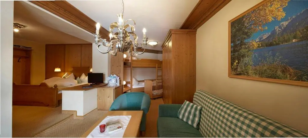 Standard Family room