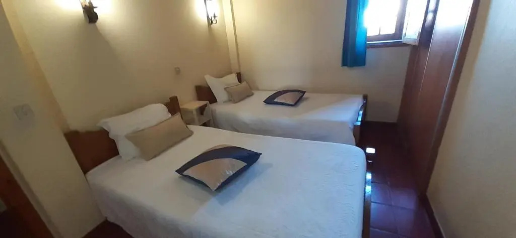 3 Bedrooms Cottage