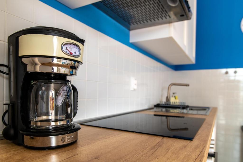 Отель Apartment Axelle 50 METERS TO THE BEACH, фото 11