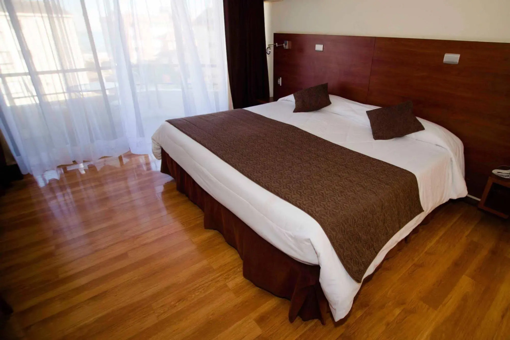 Piero's Hotel - Général