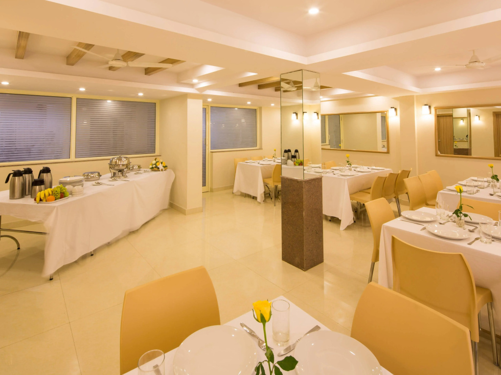 M The Business Hotel - Général