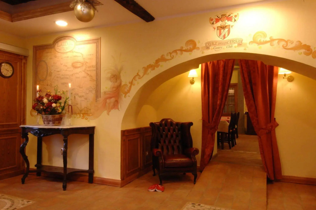 Hotel photo 12