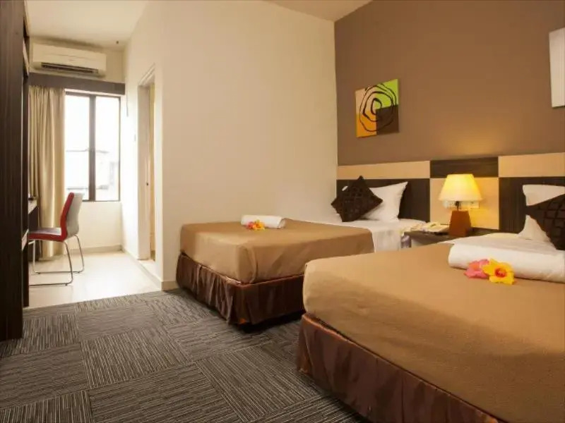 Leo Express Hotel