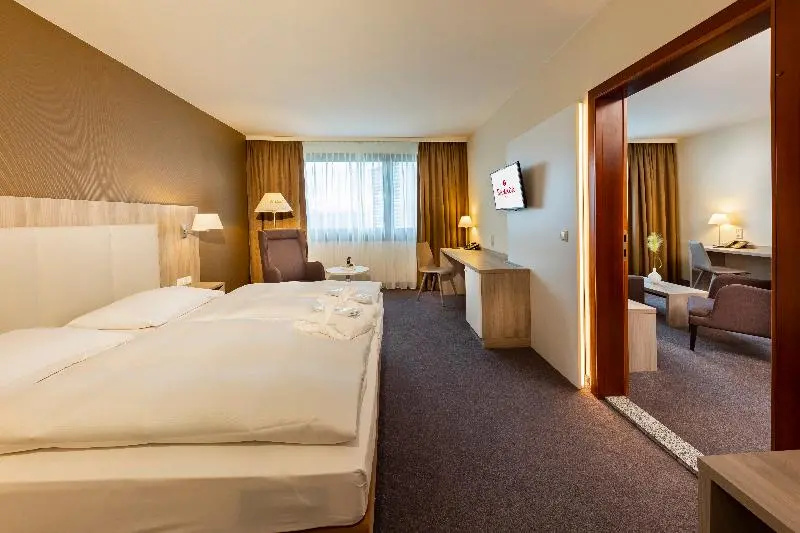 Ramada by Wyndham Graz - Chambres