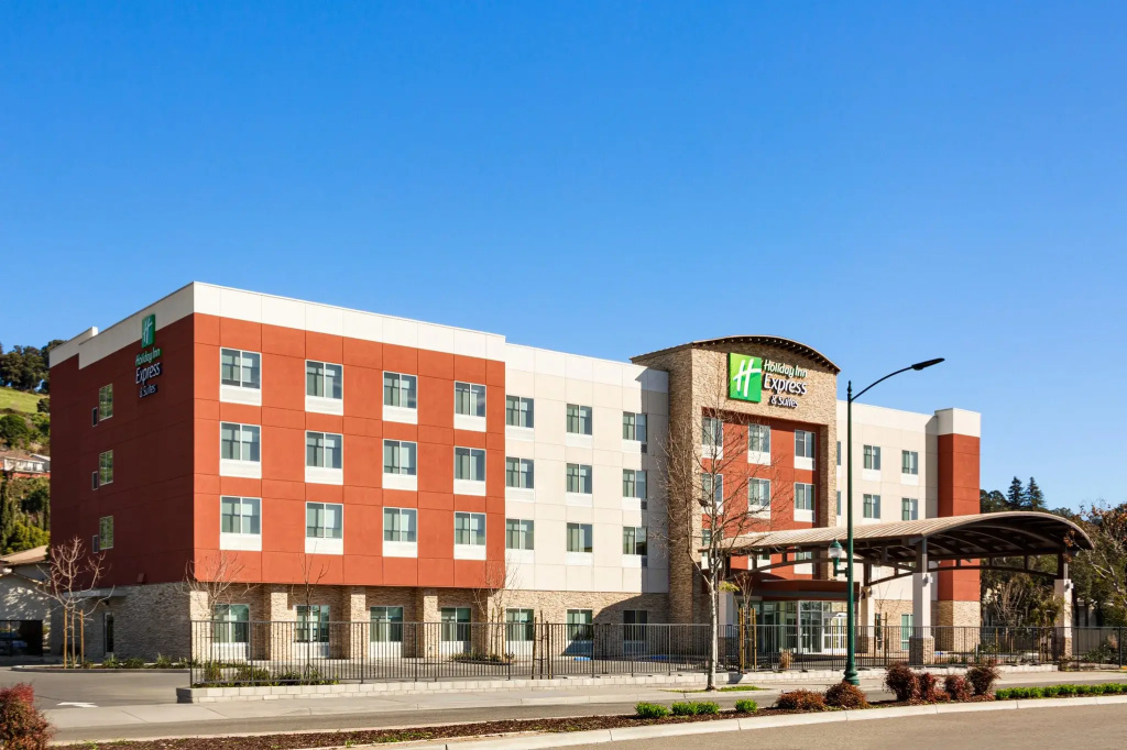 Holiday Inn Express & Suites Hayward - Castro Valley by IHG