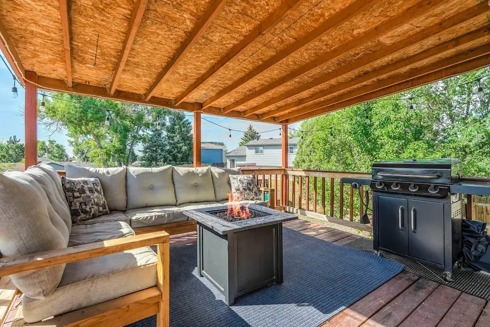 Family Vacation Home With Trampoline