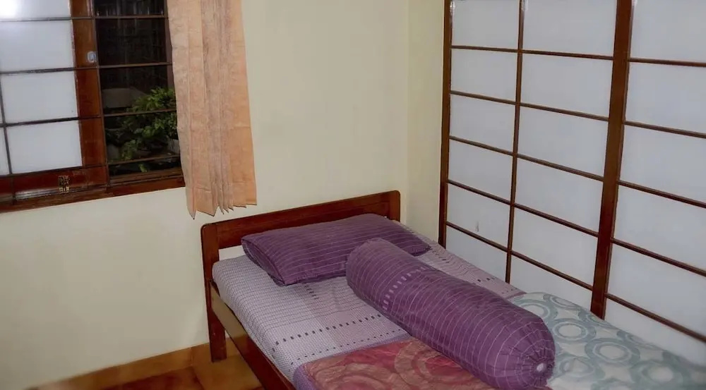 3 Bedrooms Villa with garden view