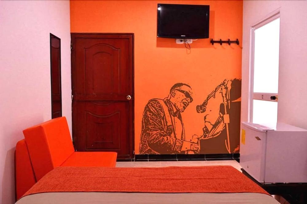 Zleeping Hostel — 4